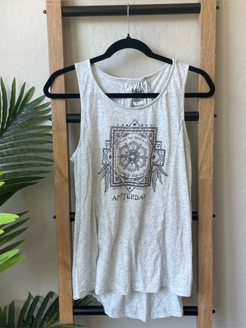 Hard Rock Couture Women's Amsterdam Light Gray Graphic Tank Top